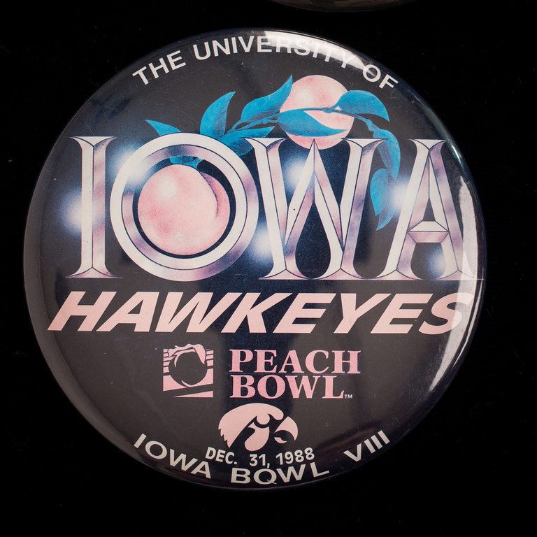 1988 Peach Bowl Button