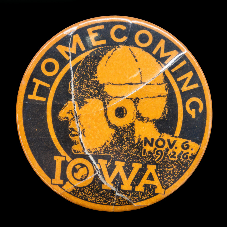 homecoming button 1926