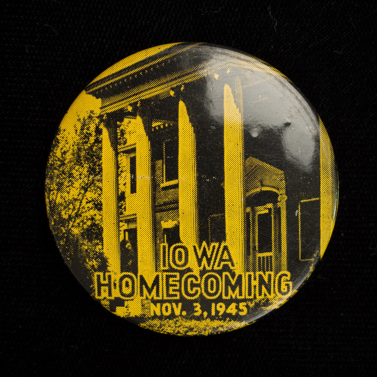 1945 Homecoming Button