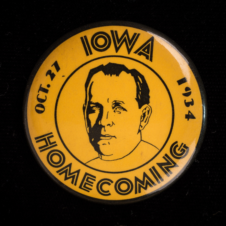 1934 Homecoming Button