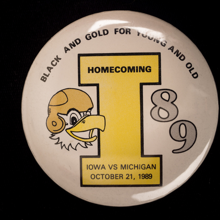 1989 Homecoming Button
