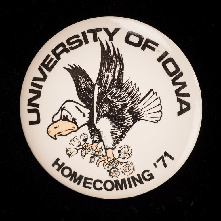 1971 Homecoming Button