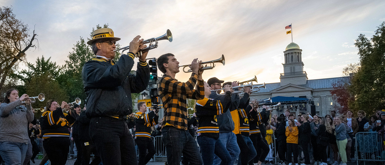 Alumni band at the homecoming parade